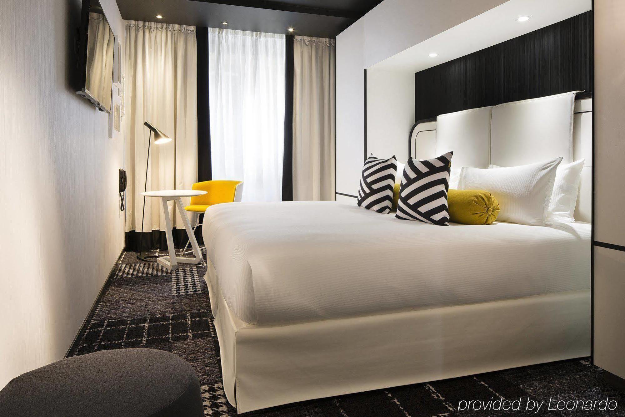 Hotel Ekta Champs Elysees Париж Экстерьер фото