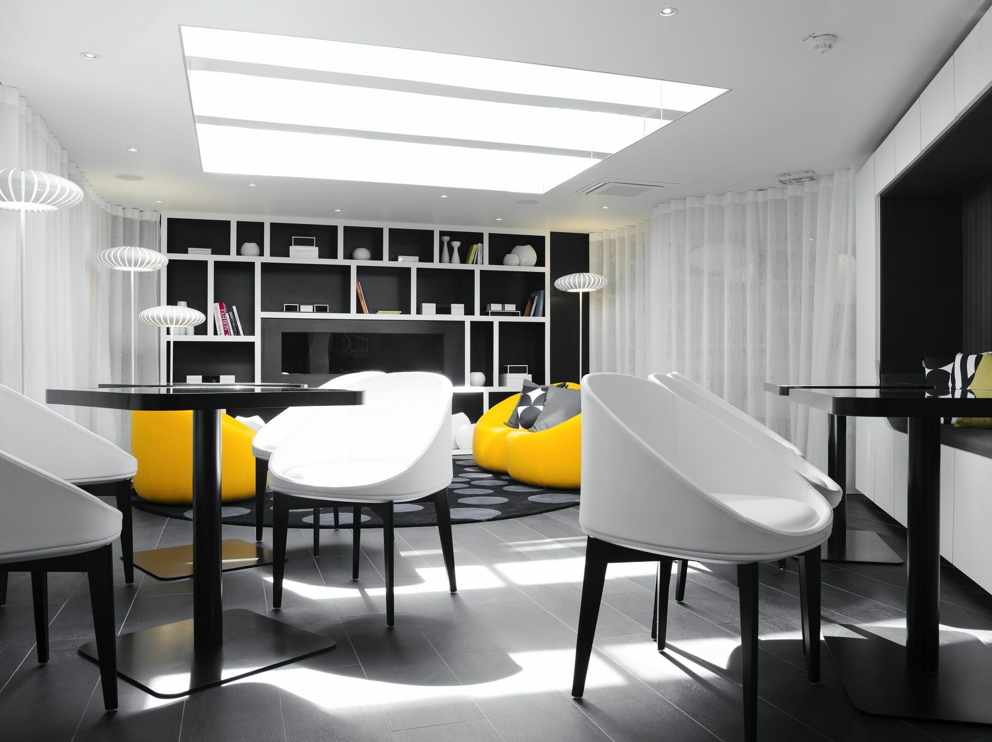 Hotel Ekta Champs Elysees Париж Экстерьер фото