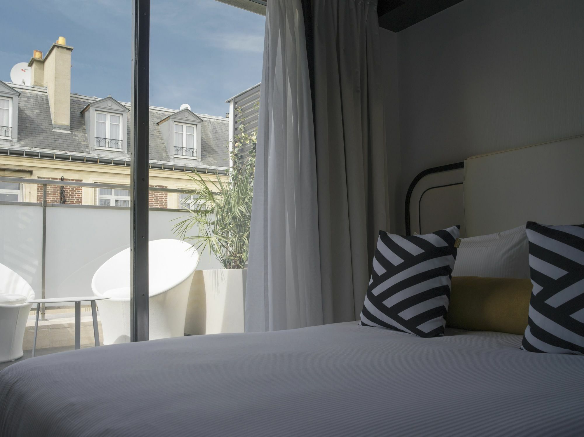 Hotel Ekta Champs Elysees Париж Экстерьер фото